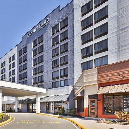 Courtyard By Marriott Secaucus Meadowlands Hotel Bagian luar foto