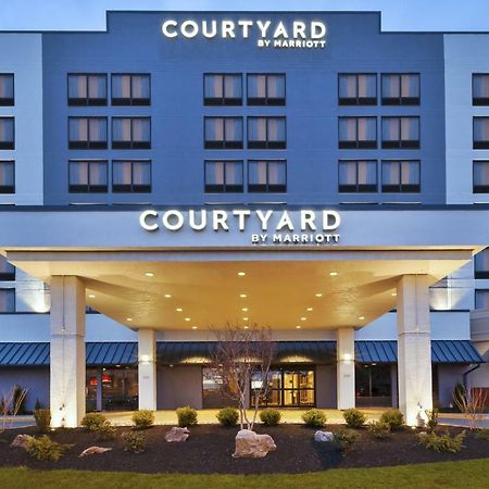 Courtyard By Marriott Secaucus Meadowlands Hotel Bagian luar foto