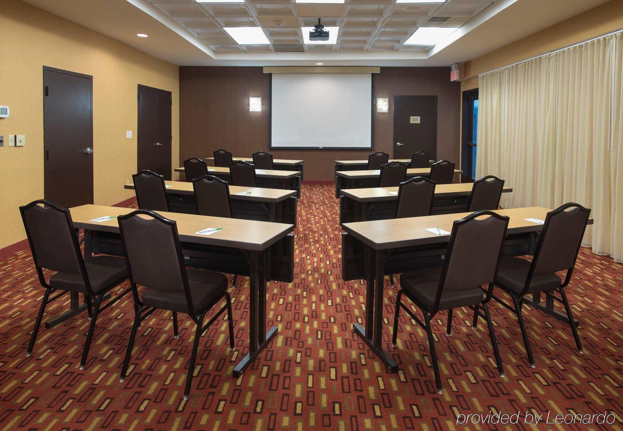 Courtyard By Marriott Secaucus Meadowlands Hotel Bagian luar foto